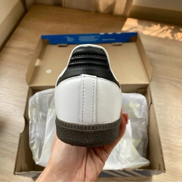 New Adidas Samba Sneakers Black White M5 / W6 - Picture 11 of 13